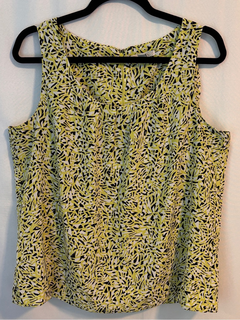 Dana Buchman Neon Yellow and Black Abstract Print Sleeveless Top